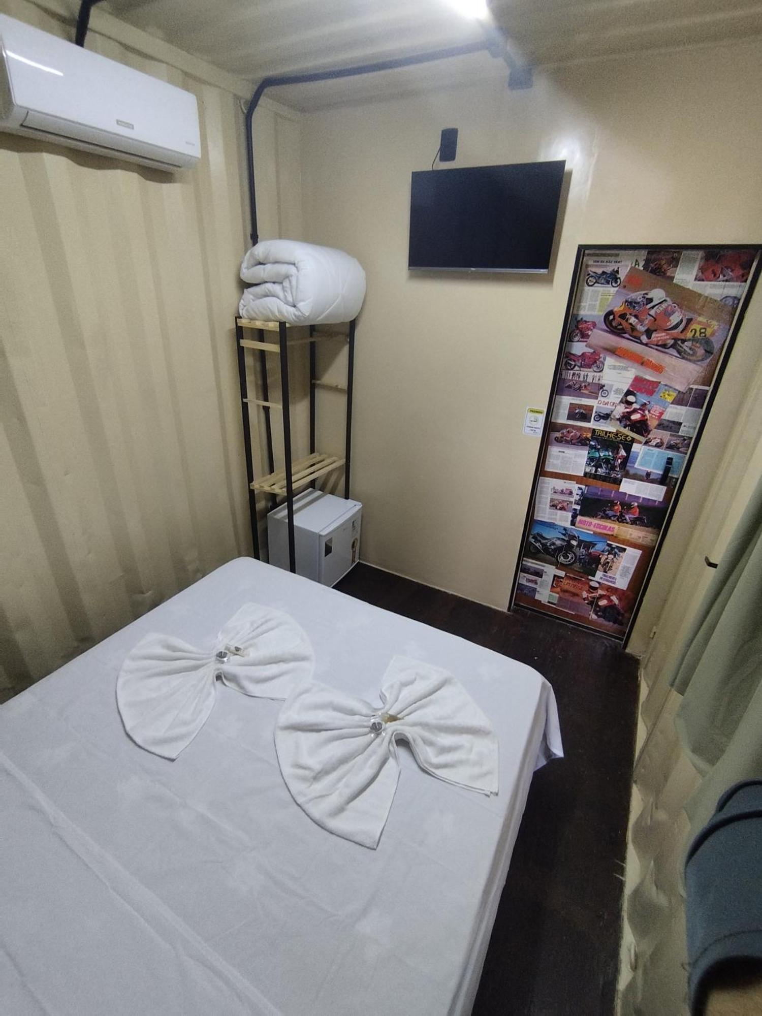 Moto Inn ウルビシ エクステリア 写真